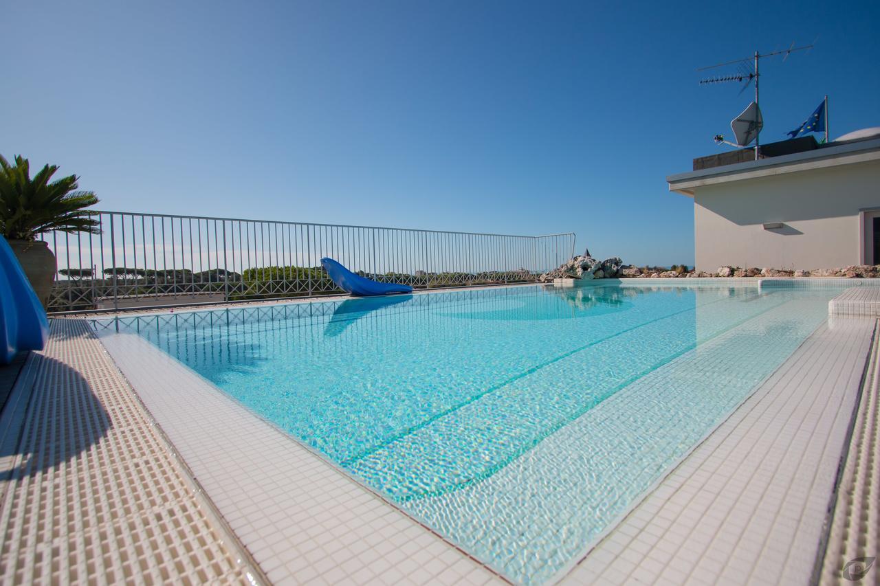 Verdeluna ApartHotel Marina di Pietrasanta Exterior foto